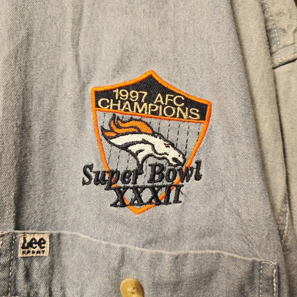 Lee Sport denim button down 1997 AFC Champions Supper Bowl XXXII broncos